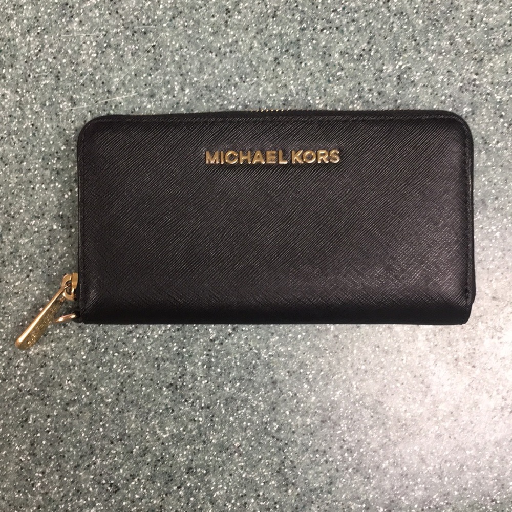 Michael Kors wallet